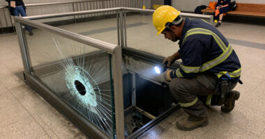 Eight Injured In Gas Explosion At Plaça De Sants Metro Entrance