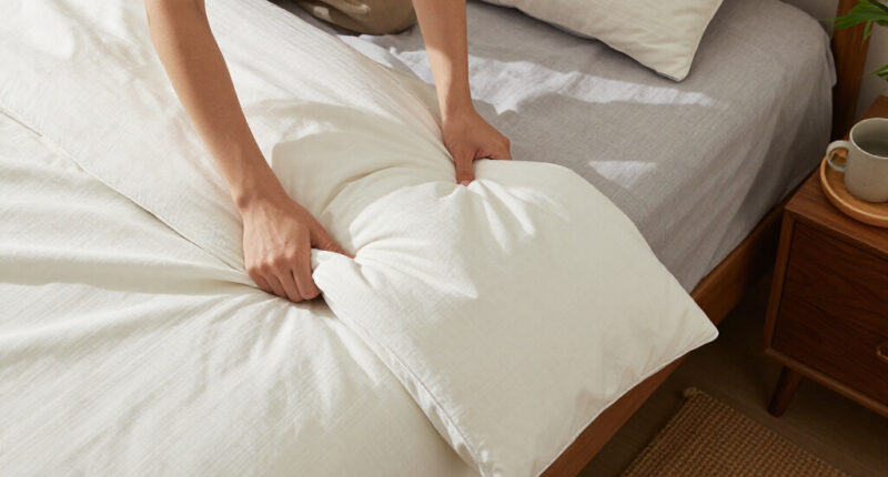 15 Best Cooling Comforters for Hot Sleepers in 2026
