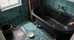 A Tiny Bathroom Went From Grimy To Cozy After A "Gothic-Aquatic" Redo