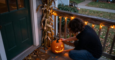 15 Best Halloween Decorations and Outdoor Lights for a Spooky Yard in 2027